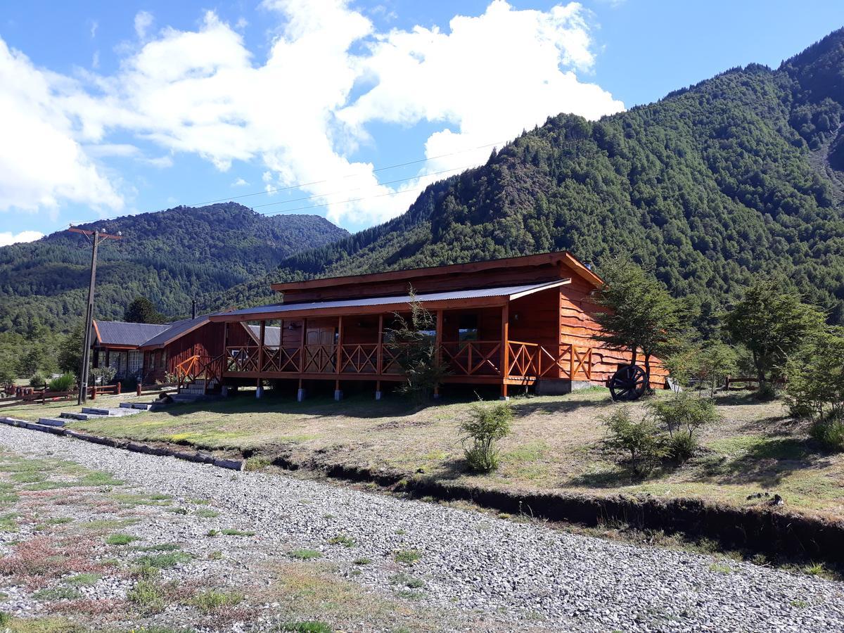Parque Amavida Villa Malalcahuello Exteriör bild